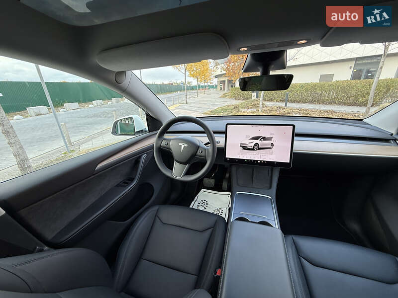 Внедорожник / Кроссовер Tesla Model Y 2023 в Киеве фото 22 Внедорожник / Кроссовер Tesla Model Y 2023 в Киеве