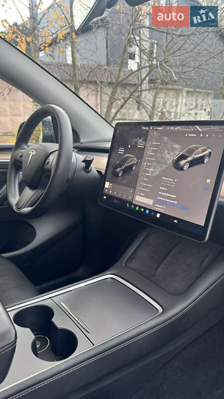 Внедорожник / Кроссовер Tesla Model Y 2022 в Хмельницком