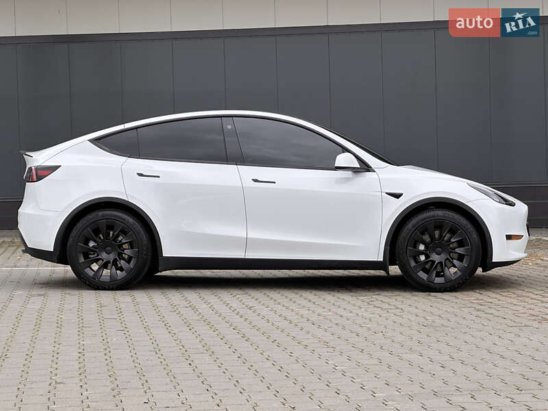 Внедорожник / Кроссовер Tesla Model Y 2023 в Киеве фото 9 Внедорожник / Кроссовер Tesla Model Y 2023 в Киеве