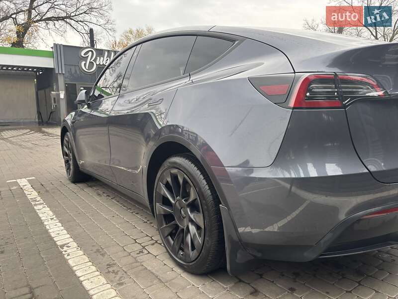 Позашляховик / Кросовер Tesla Model Y 2022 в Харкові