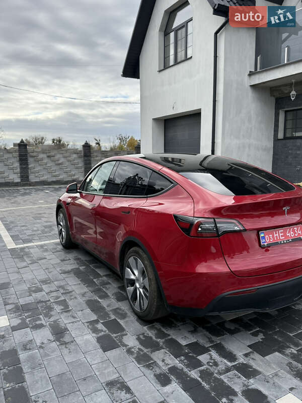 Позашляховик / Кросовер Tesla Model Y 2022 в Дубні фото 13 Позашляховик / Кросовер Tesla Model Y 2022 в Дубні