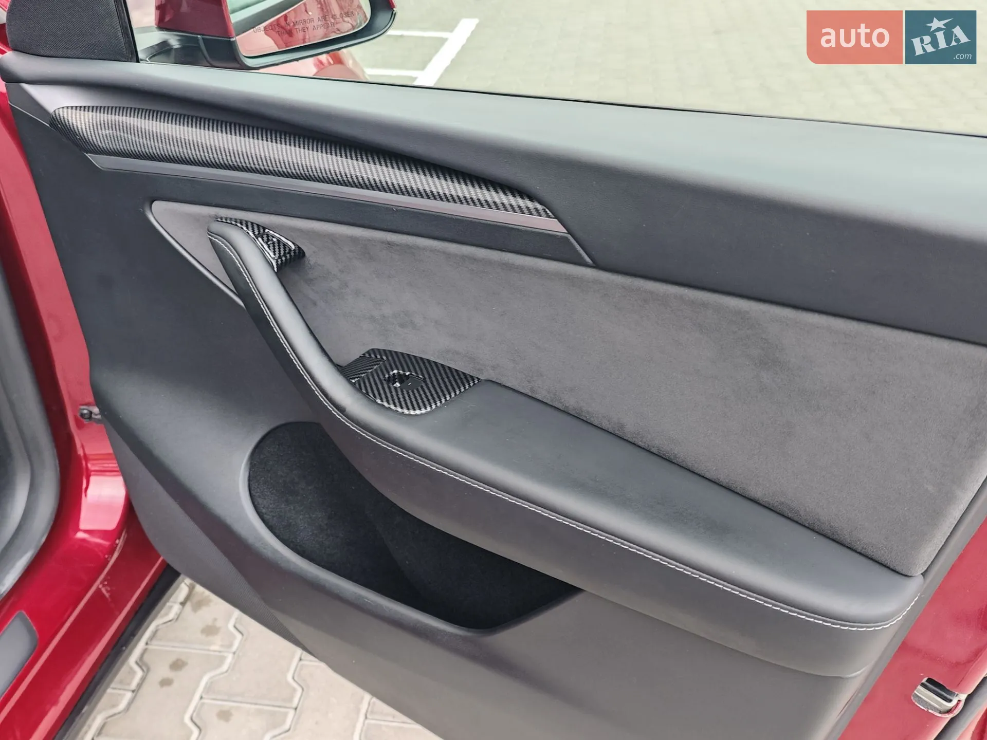 2024 Tesla Model Y - мініатюра 39