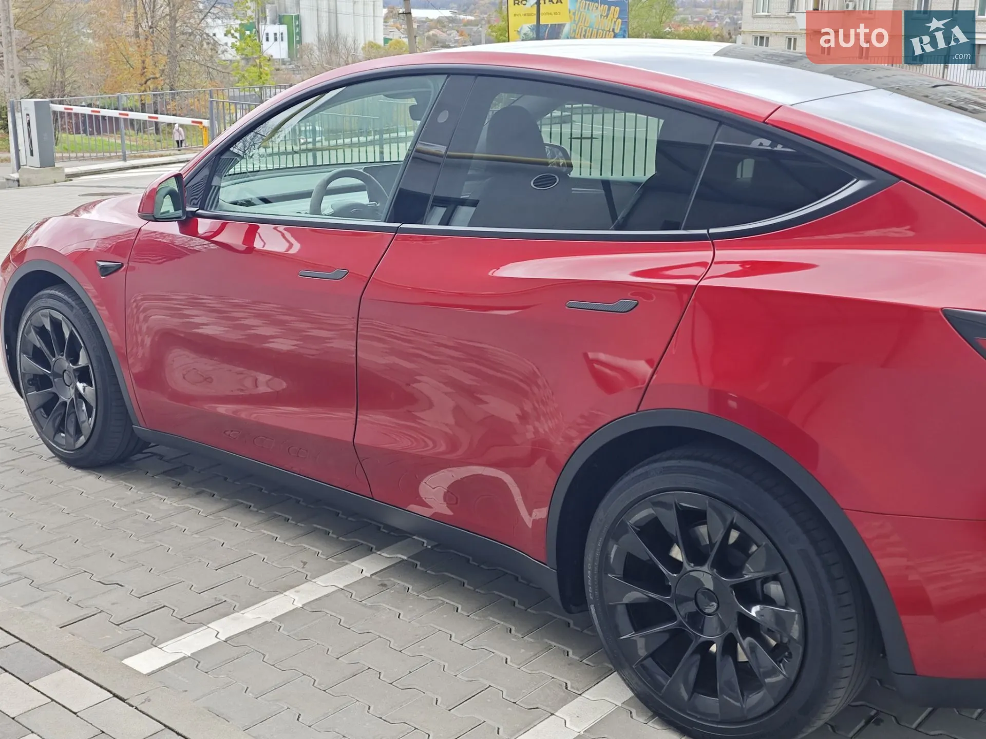 2024 Tesla Model Y - мініатюра 28
