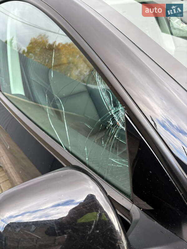 Позашляховик / Кросовер Tesla Model Y 2023 в Рівному