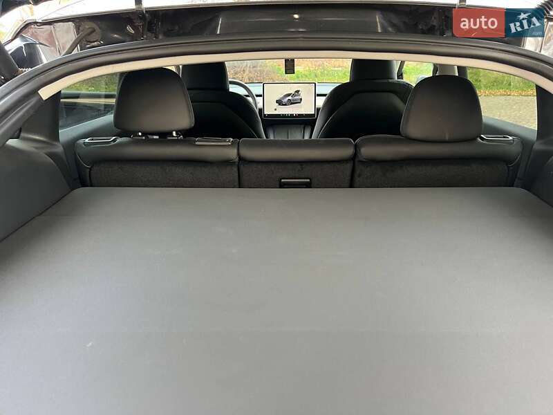 Позашляховик / Кросовер Tesla Model Y 2024 в Вінниці