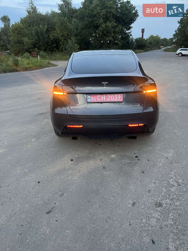 Позашляховик / Кросовер Tesla Model Y 2022 в Львові фото 20 Позашляховик / Кросовер Tesla Model Y 2022 в Львові