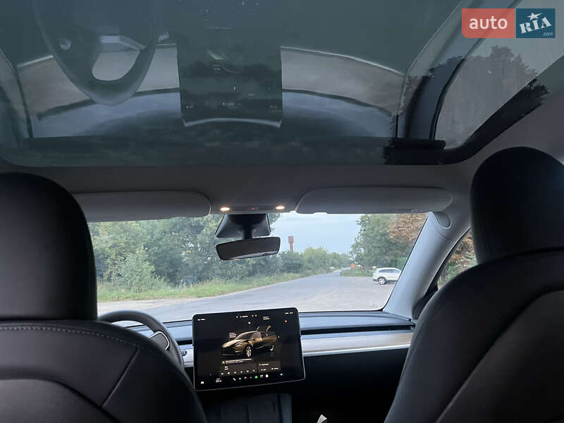Позашляховик / Кросовер Tesla Model Y 2022 в Львові фото 27 Позашляховик / Кросовер Tesla Model Y 2022 в Львові