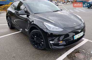 Позашляховик / Кросовер Tesla Model Y 2023 в Києві