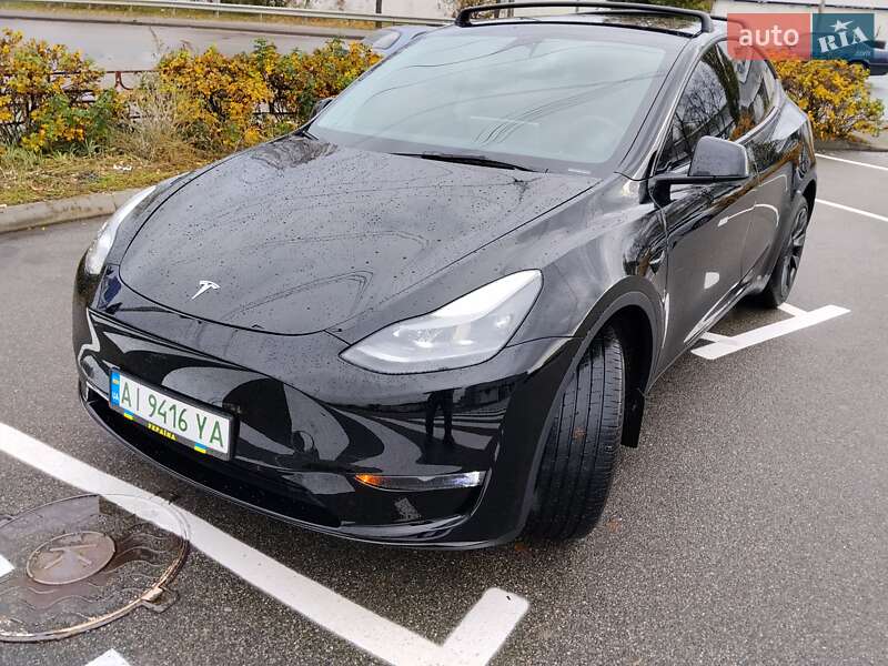 Позашляховик / Кросовер Tesla Model Y 2023 в Києві фото 9 Позашляховик / Кросовер Tesla Model Y 2023 в Києві