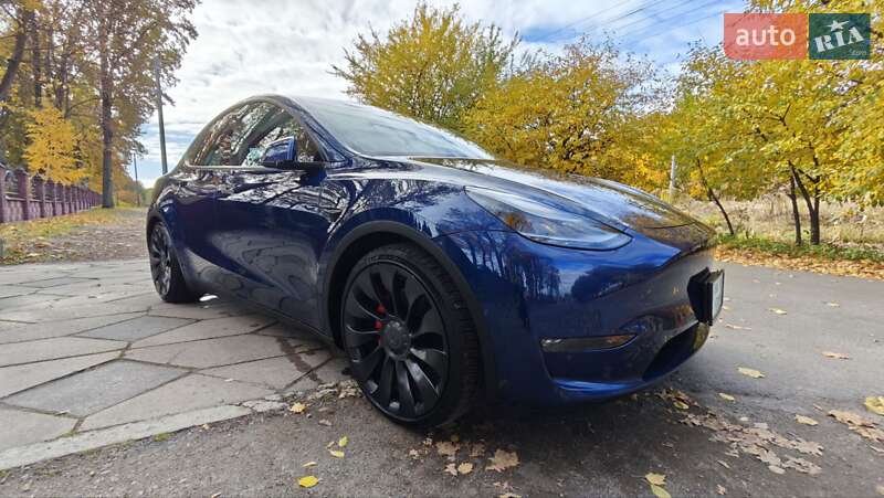Внедорожник / Кроссовер Tesla Model Y 2022 в Ровно фото 9 Внедорожник / Кроссовер Tesla Model Y 2022 в Ровно