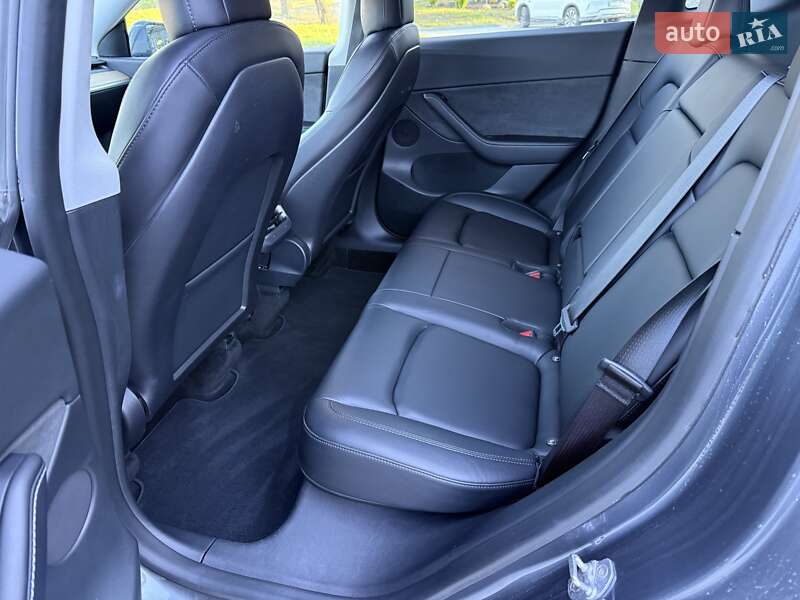 Внедорожник / Кроссовер Tesla Model Y 2022 в Львове фото 39 Внедорожник / Кроссовер Tesla Model Y 2022 в Львове
