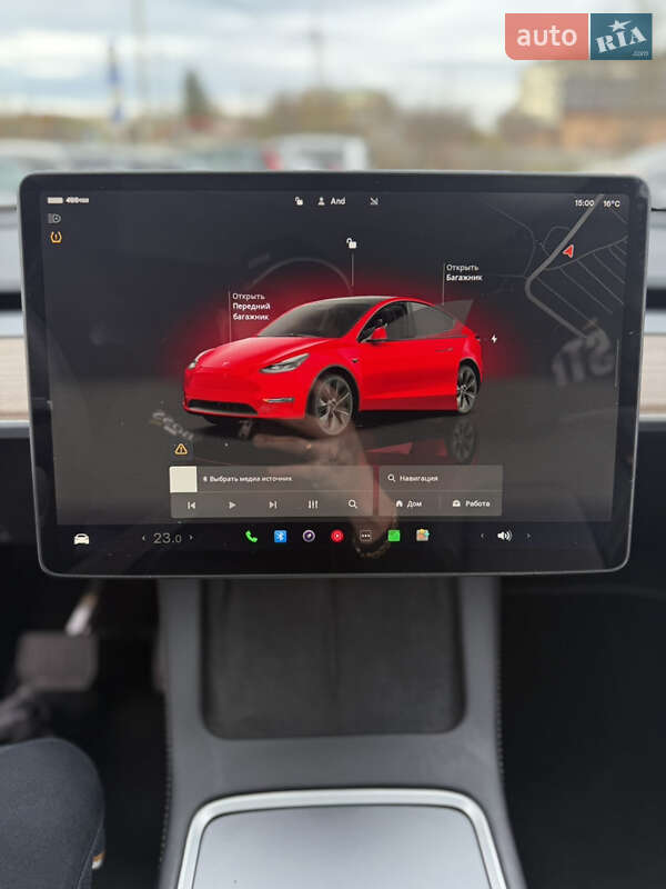 Позашляховик / Кросовер Tesla Model Y 2024 в Стрию