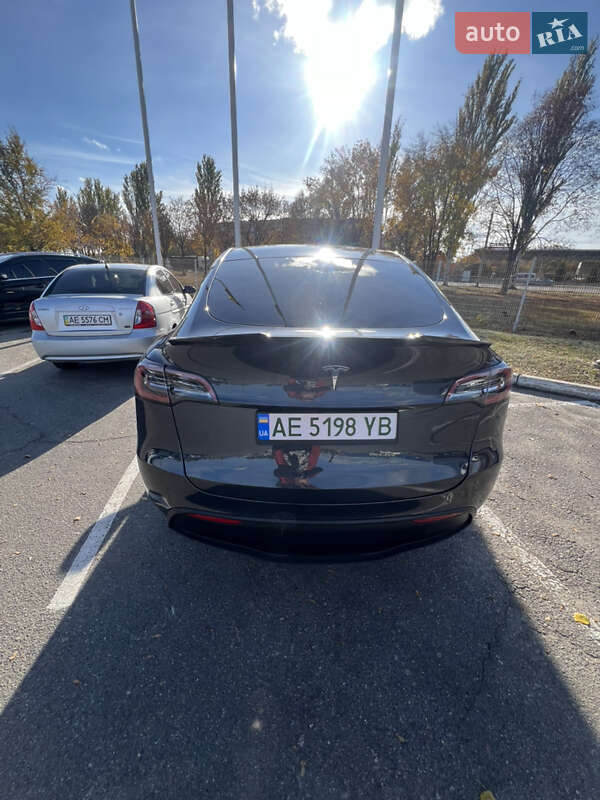 Внедорожник / Кроссовер Tesla Model Y 2024 в Днепре фото 4 Внедорожник / Кроссовер Tesla Model Y 2024 в Днепре