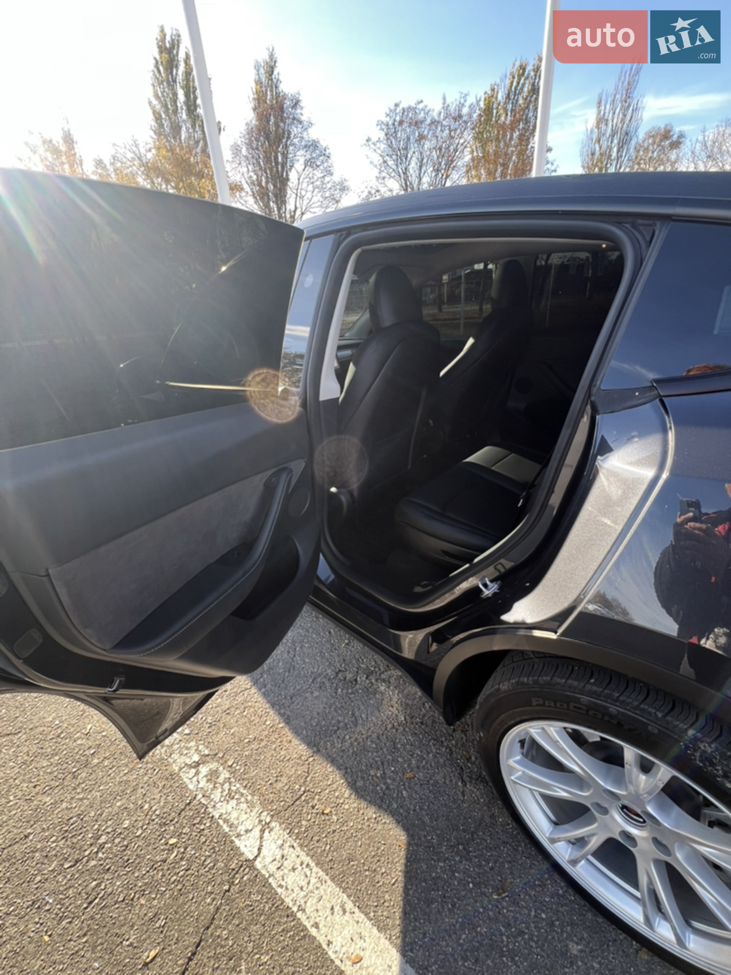 2024 Tesla Model Y - мініатюра 8