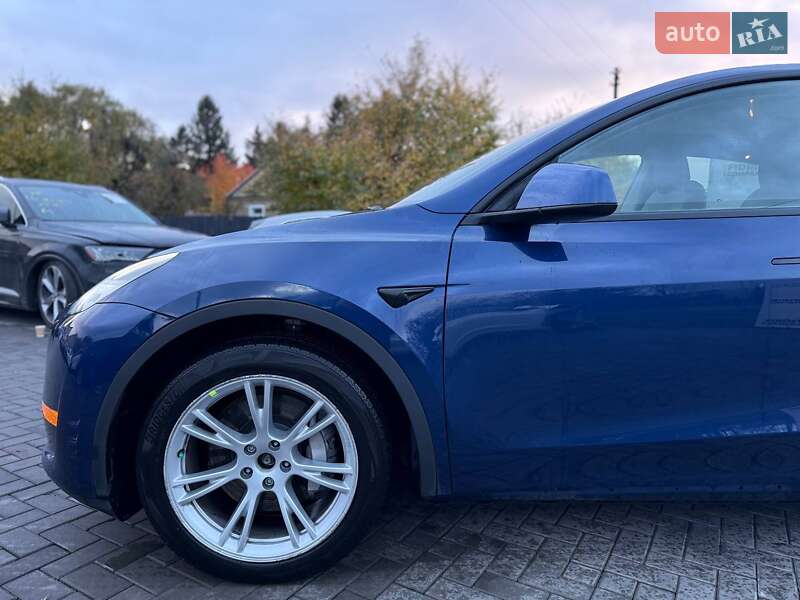 Внедорожник / Кроссовер Tesla Model Y 2021 в Луцке фото 2 Внедорожник / Кроссовер Tesla Model Y 2021 в Луцке