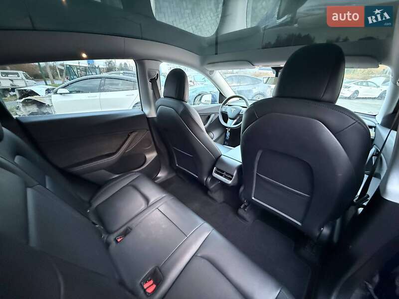 Внедорожник / Кроссовер Tesla Model Y 2021 в Луцке фото 21 Внедорожник / Кроссовер Tesla Model Y 2021 в Луцке