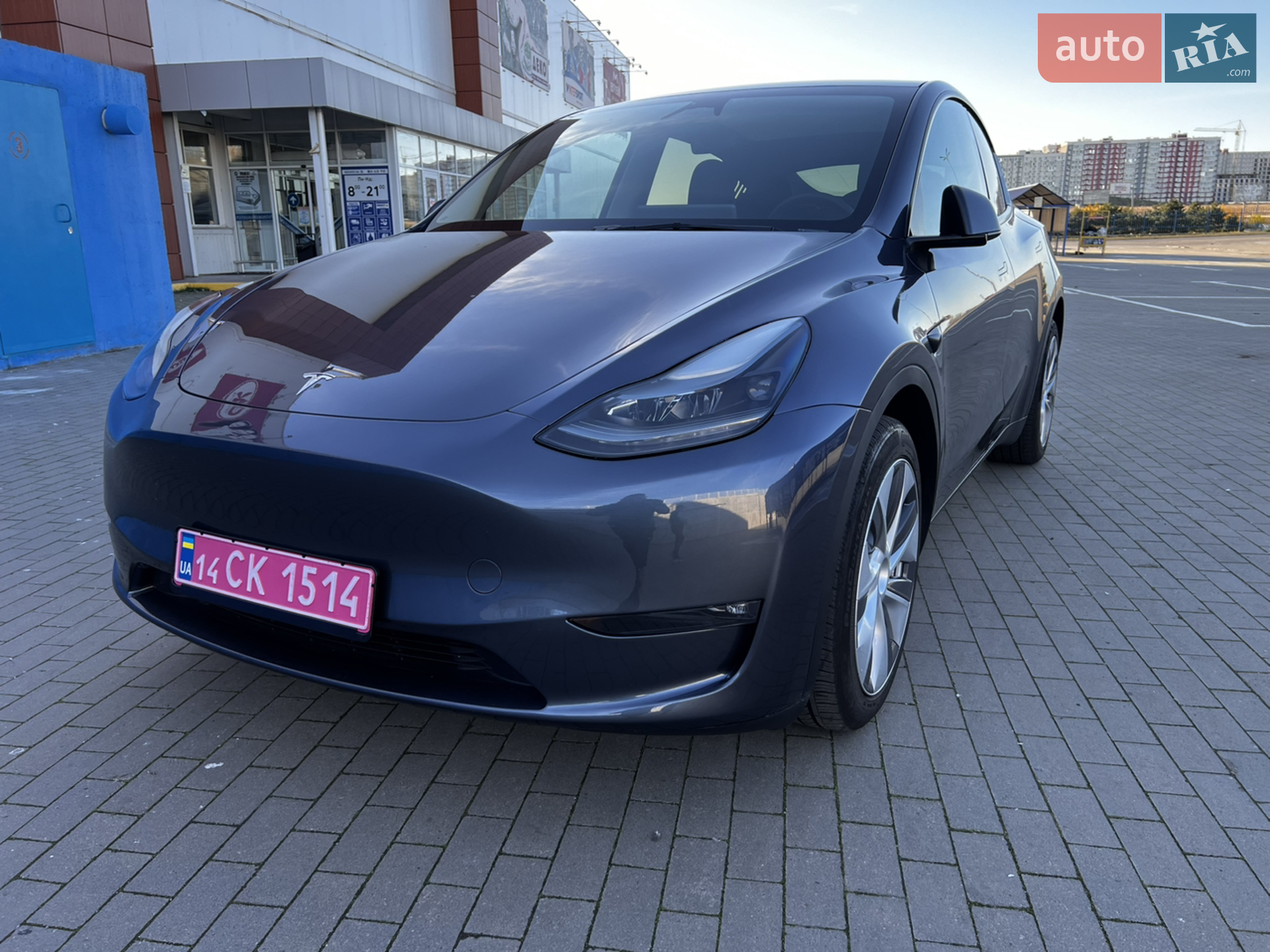 2023 Tesla Model Y - мініатюра 2
