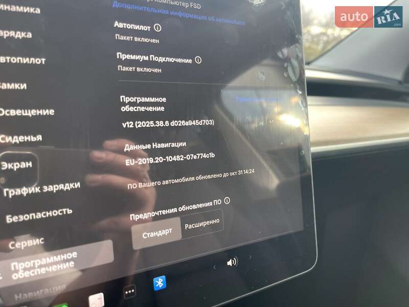 Позашляховик / Кросовер Tesla Model Y 2024 в Харкові фото 19 Позашляховик / Кросовер Tesla Model Y 2024 в Харкові