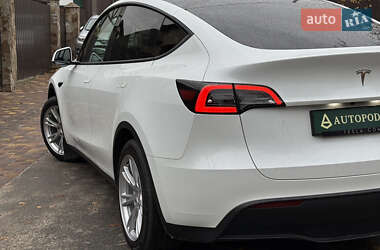 Позашляховик / Кросовер Tesla Model Y 2022 в Києві