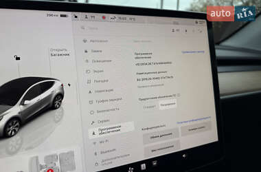Позашляховик / Кросовер Tesla Model Y 2022 в Києві