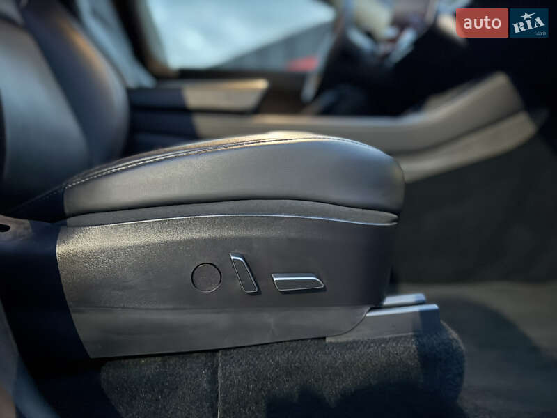 Позашляховик / Кросовер Tesla Model Y 2021 в Луцьку фото 37 Позашляховик / Кросовер Tesla Model Y 2021 в Луцьку