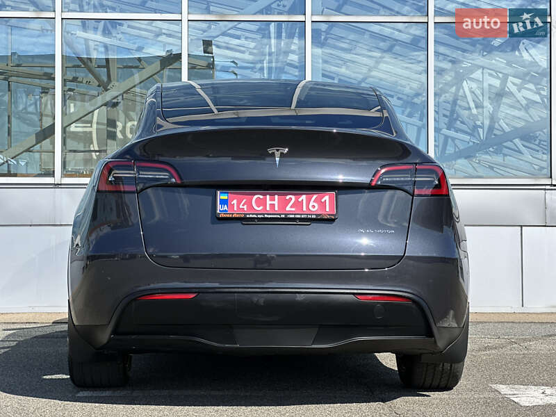 Позашляховик / Кросовер Tesla Model Y 2024 в Києві фото 18 Позашляховик / Кросовер Tesla Model Y 2024 в Києві
