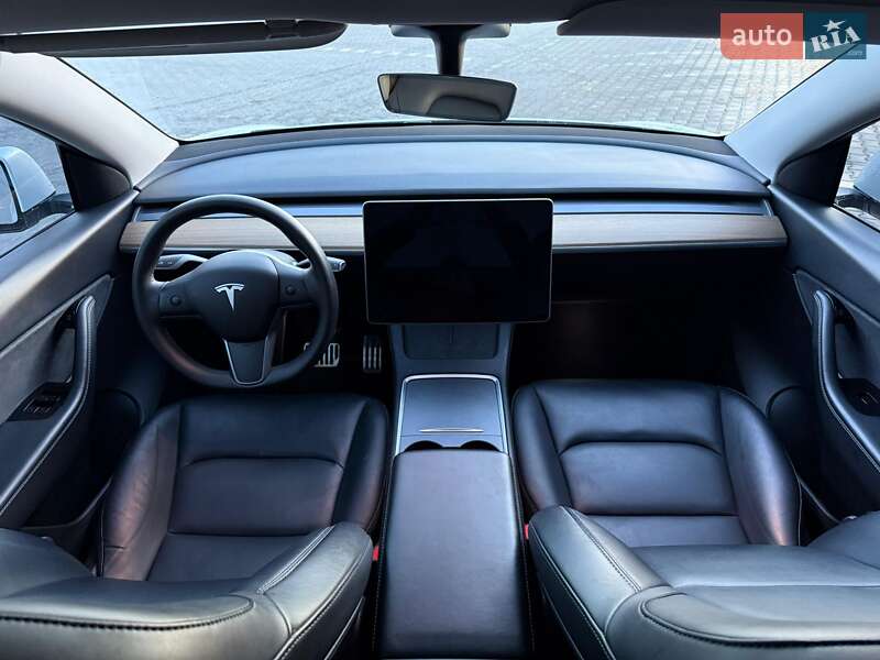 Внедорожник / Кроссовер Tesla Model Y 2020 в Владимире