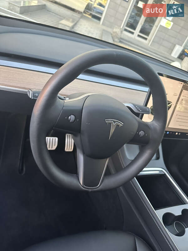 Внедорожник / Кроссовер Tesla Model Y 2022 в Киеве фото 11 Внедорожник / Кроссовер Tesla Model Y 2022 в Киеве