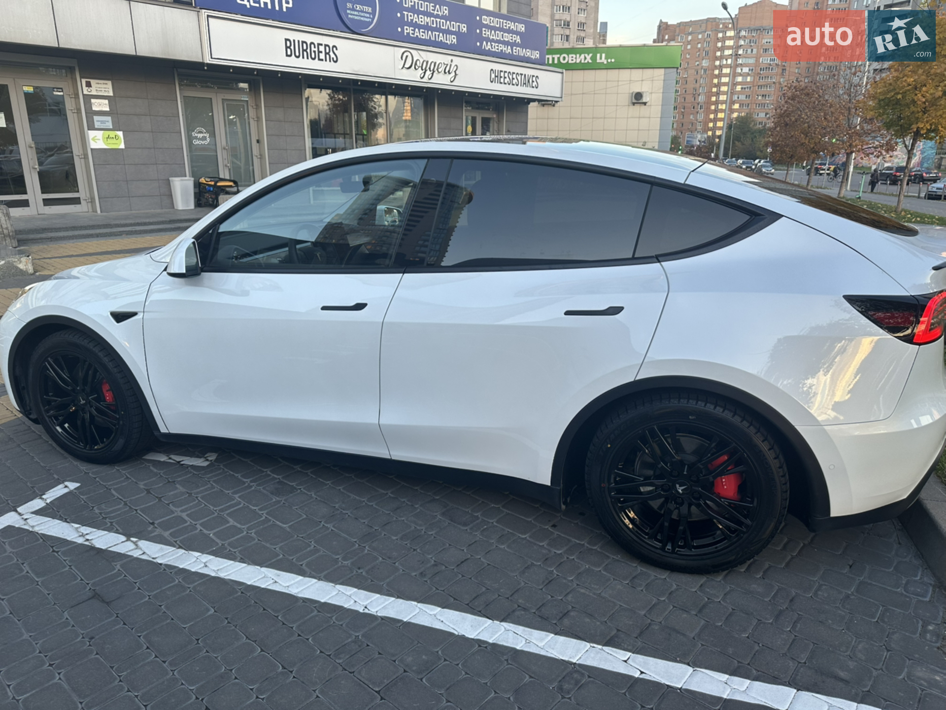 2022 Tesla Model Y - мініатюра 4