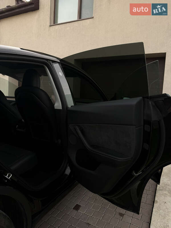 Позашляховик / Кросовер Tesla Model Y 2023 в Хоросткові фото 23 Позашляховик / Кросовер Tesla Model Y 2023 в Хоросткові