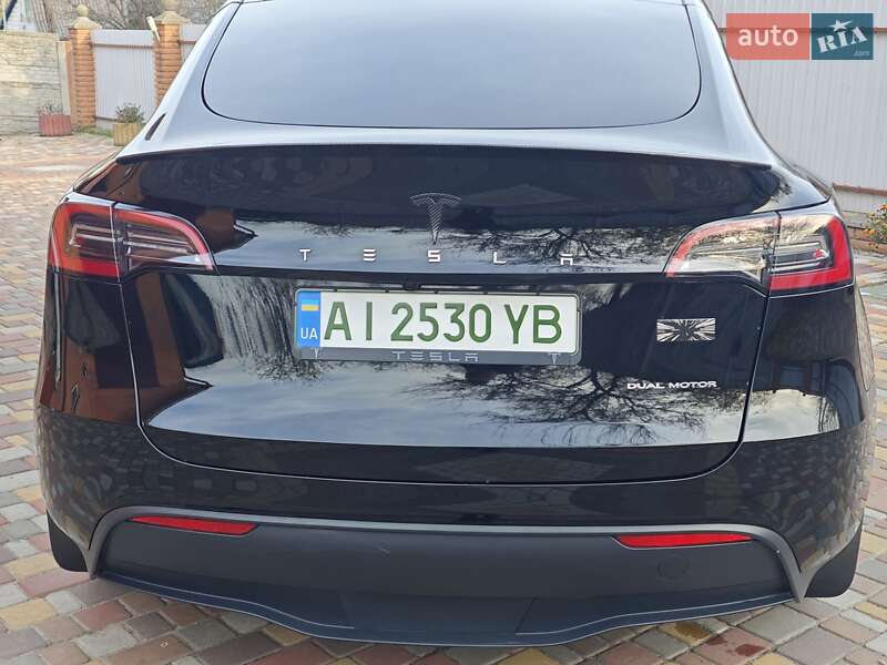 Позашляховик / Кросовер Tesla Model Y 2024 в Києві фото 28 Позашляховик / Кросовер Tesla Model Y 2024 в Києві