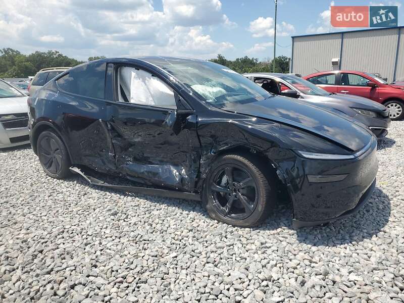 Позашляховик / Кросовер Tesla Model Y 2026 в Києві