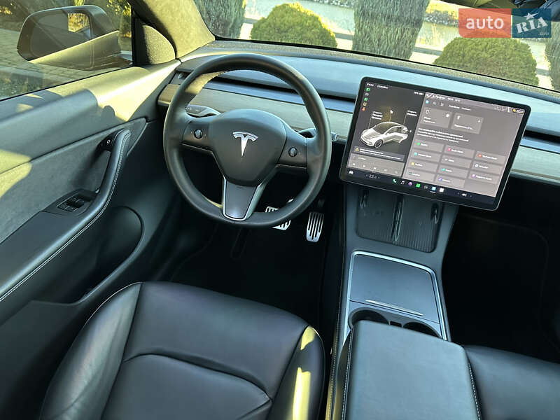 Внедорожник / Кроссовер Tesla Model Y 2021 в Днепре