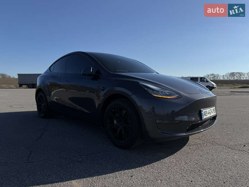 Внедорожник / Кроссовер Tesla Model Y 2021 в Шаргороде