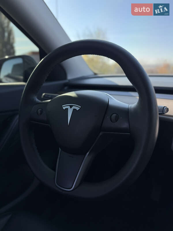Внедорожник / Кроссовер Tesla Model Y 2021 в Шаргороде