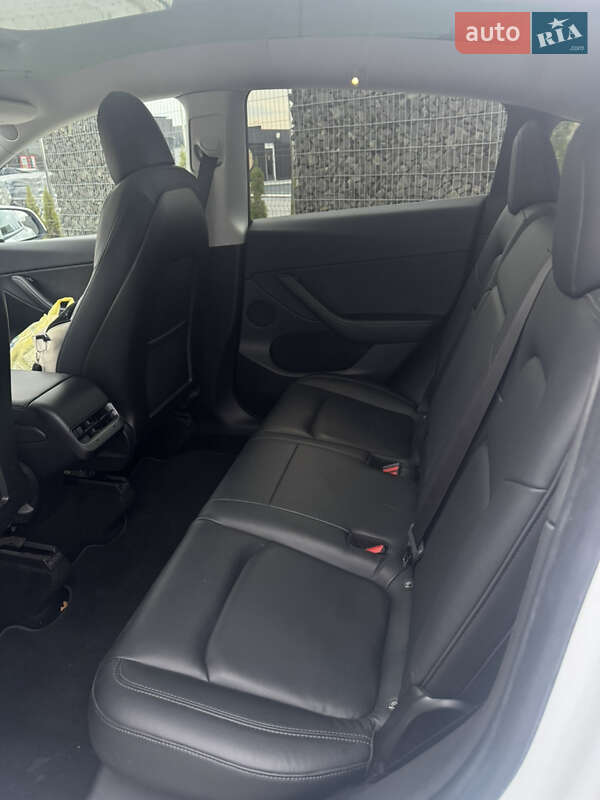 Позашляховик / Кросовер Tesla Model Y 2020 в Львові