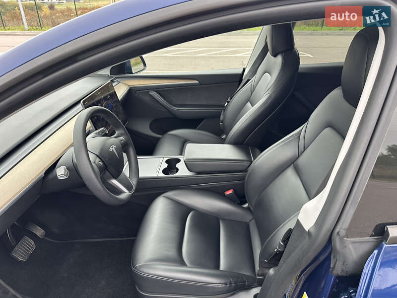 Позашляховик / Кросовер Tesla Model Y 2023 в Рівному