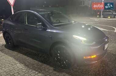 Внедорожник / Кроссовер Tesla Model Y 2022 в Киеве