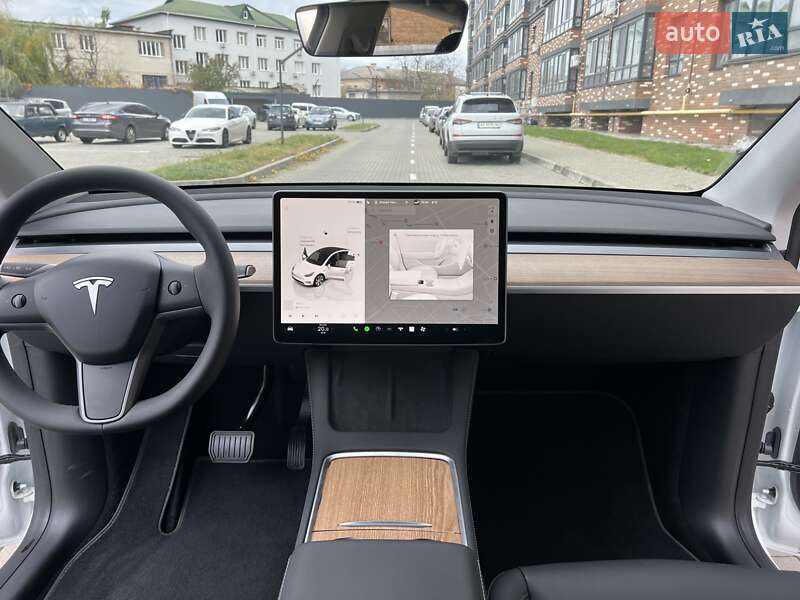 Внедорожник / Кроссовер Tesla Model Y 2024 в Житомире