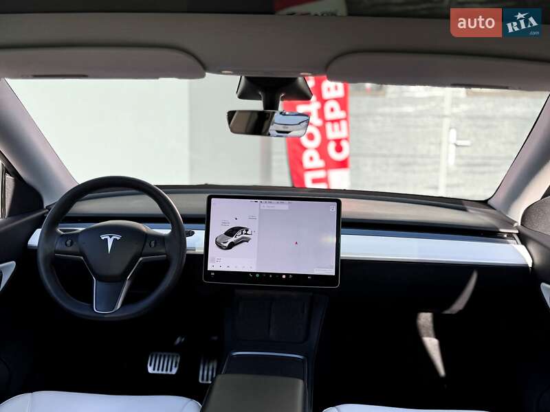 Позашляховик / Кросовер Tesla Model Y 2021 в Києві фото 17 Позашляховик / Кросовер Tesla Model Y 2021 в Києві