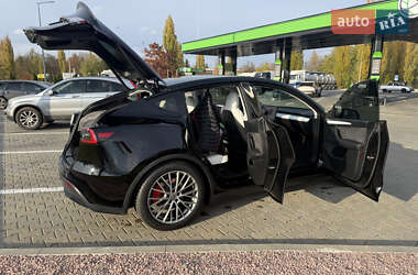 Внедорожник / Кроссовер Tesla Model Y 2023 в Кременчуге