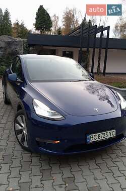Позашляховик / Кросовер Tesla Model Y 2021 в Києві