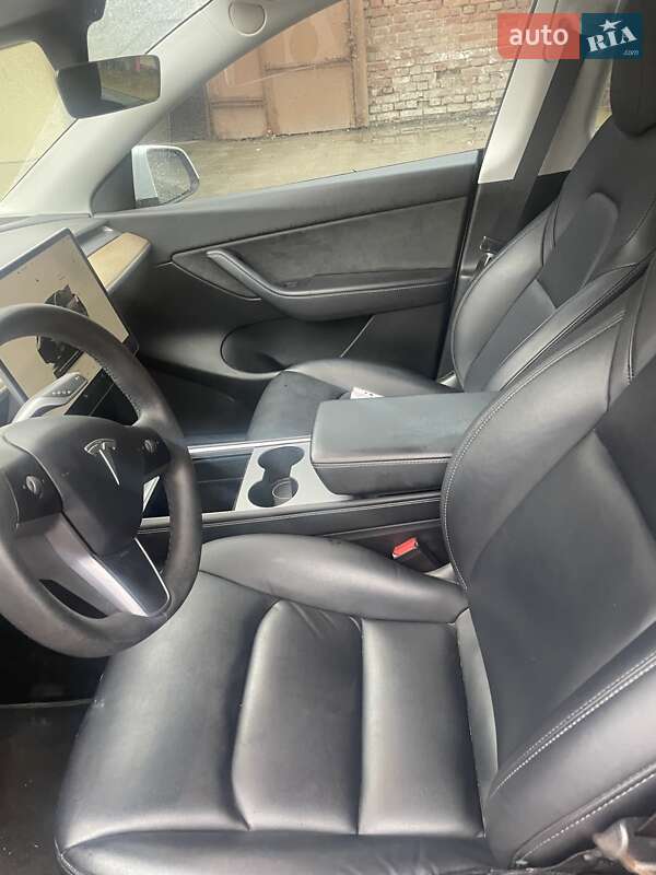 Внедорожник / Кроссовер Tesla Model Y 2022 в Ровно фото 7 Внедорожник / Кроссовер Tesla Model Y 2022 в Ровно