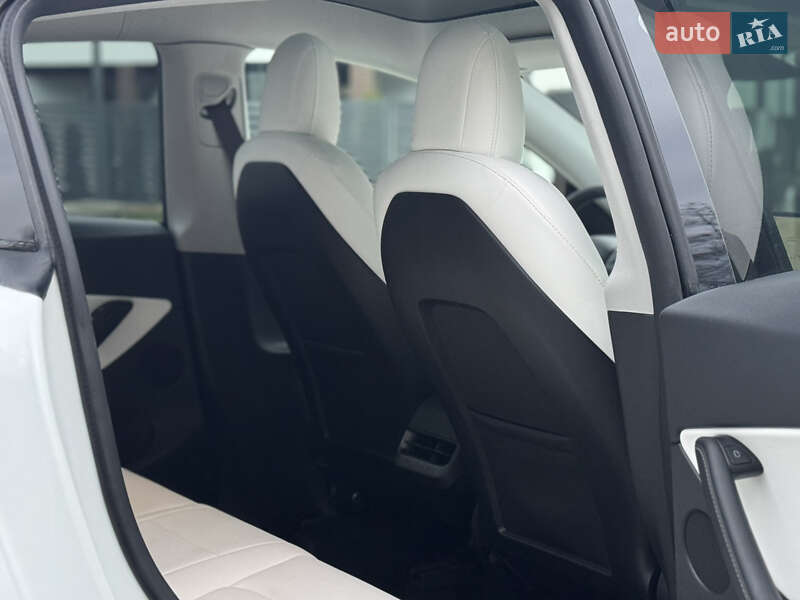 Внедорожник / Кроссовер Tesla Model Y 2022 в Ковеле