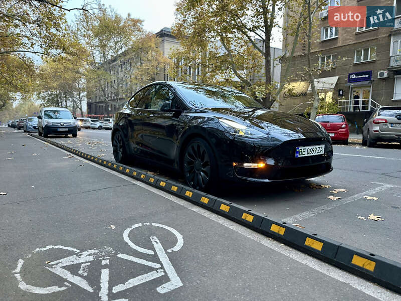 Внедорожник / Кроссовер Tesla Model Y 2021 в Николаеве фото 2 Внедорожник / Кроссовер Tesla Model Y 2021 в Николаеве