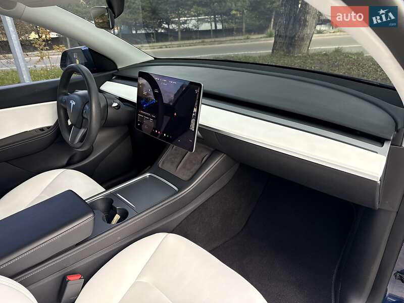 Позашляховик / Кросовер Tesla Model Y 2021 в Львові фото 49 Позашляховик / Кросовер Tesla Model Y 2021 в Львові