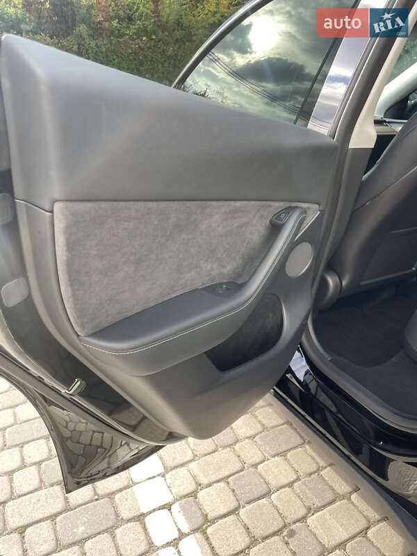 Внедорожник / Кроссовер Tesla Model Y 2022 в Ивано-Франковске фото 24 Внедорожник / Кроссовер Tesla Model Y 2022 в Ивано-Франковске