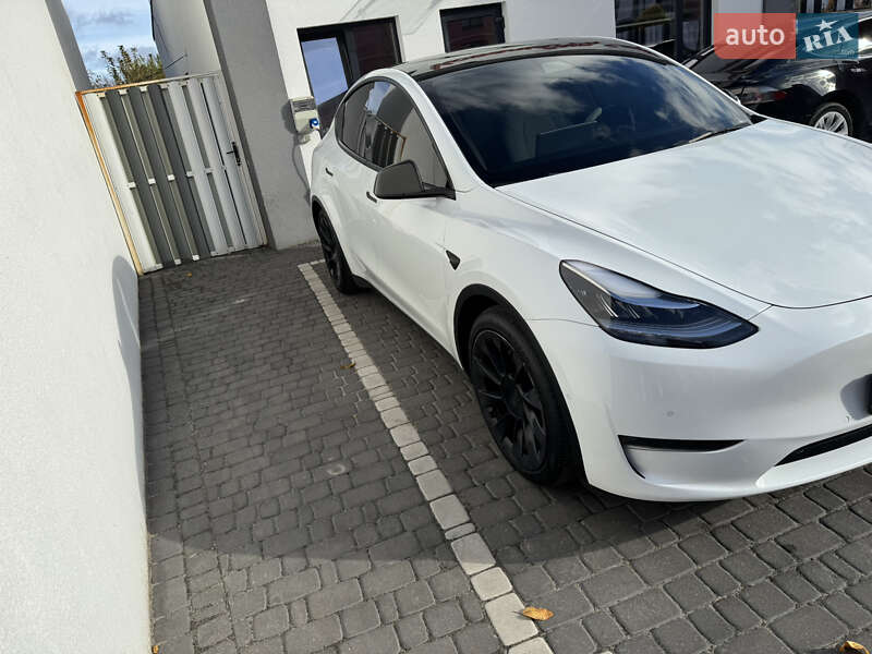 Позашляховик / Кросовер Tesla Model Y 2022 в Бучі фото 6 Позашляховик / Кросовер Tesla Model Y 2022 в Бучі
