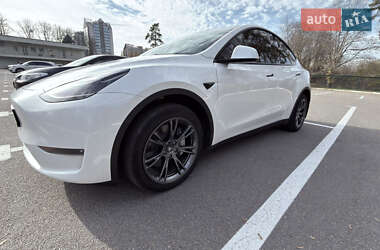 Позашляховик / Кросовер Tesla Model Y 2024 в Харкові