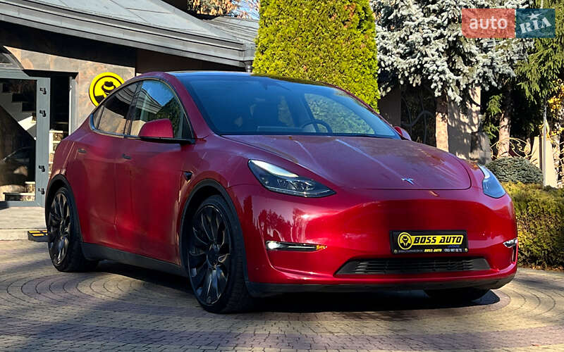 Внедорожник / Кроссовер Tesla Model Y 2023 в Львове